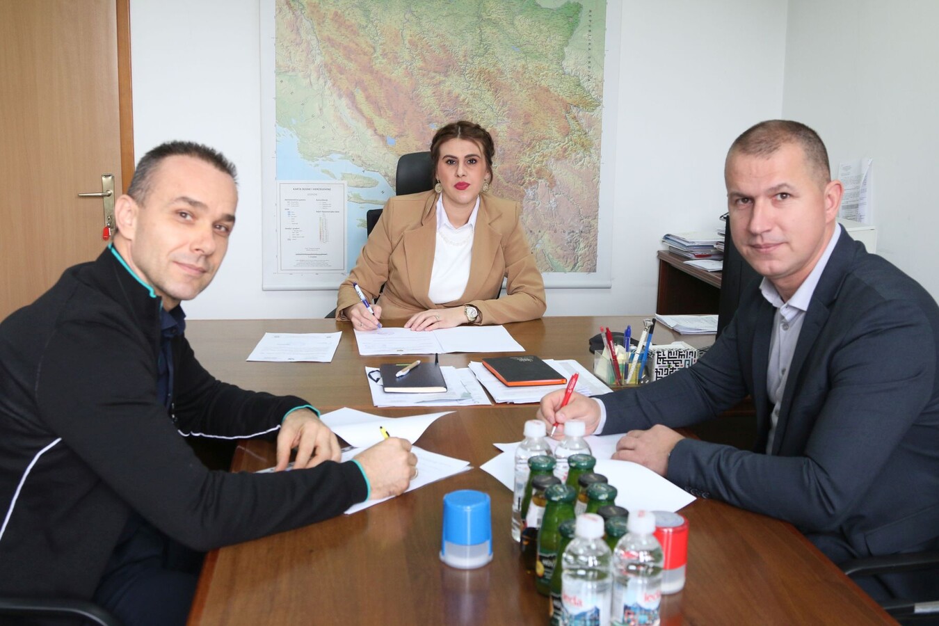 1766063094_6943fbf6a8bf2